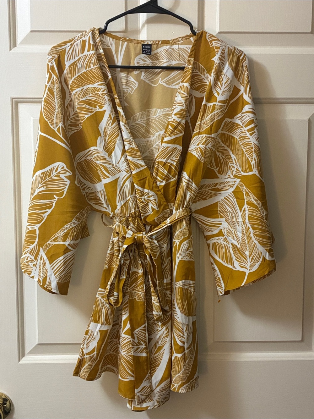 SHEIN Mustard Yellow Leaf-Print Romper with Tie Waist